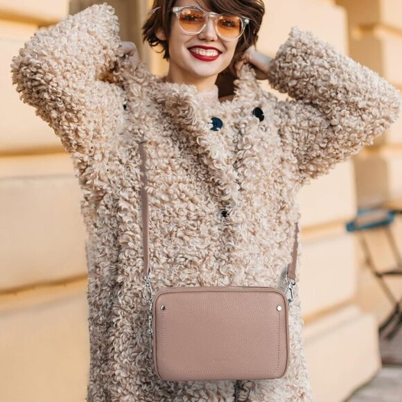 Genuine Leather Crossbody Bags for Women, Purses with Built in RFID Wallet Woman - Picture 7 of 7